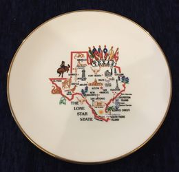 Decorative gold rim collector plate. The lone star state Texas edition 8” plate. Pristine condition Purchased in 1972