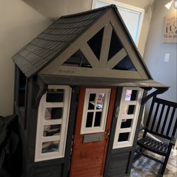 Kidcraft Playhouse