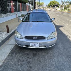 2002 Ford Taurus