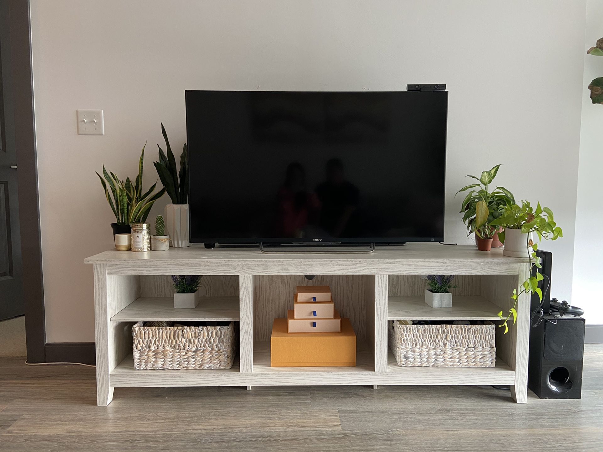 TV console Table