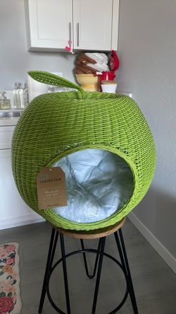 Small dog/cat bed