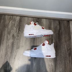 Jordan 4 Metallic Orange 🍊 Size 10