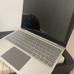 Microsoft Surface Pro Laptop