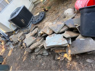 Free stones and blocks