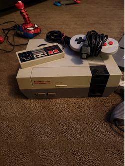 NINTENDO CONSOLE