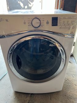 Duet 7.4-cu ft Stackable Vented Electric Dryer with Steam Cycle ( White )