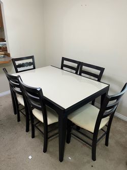 Dining table and 6 chairs