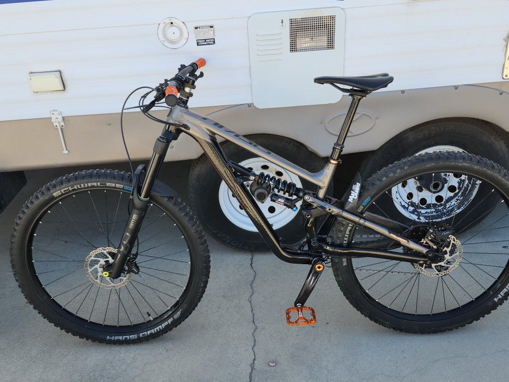 Full Suspension Mountaian Bike 2023 Polygon Siskui T8 Fully Upgraded