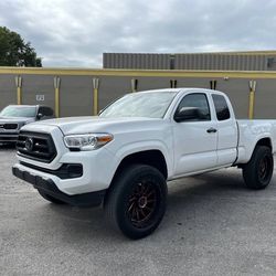 2022 Toyota Tacoma SR5 