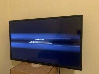 32" Vizio D-Series Full HD Smart TV (Model: D32f-G4)