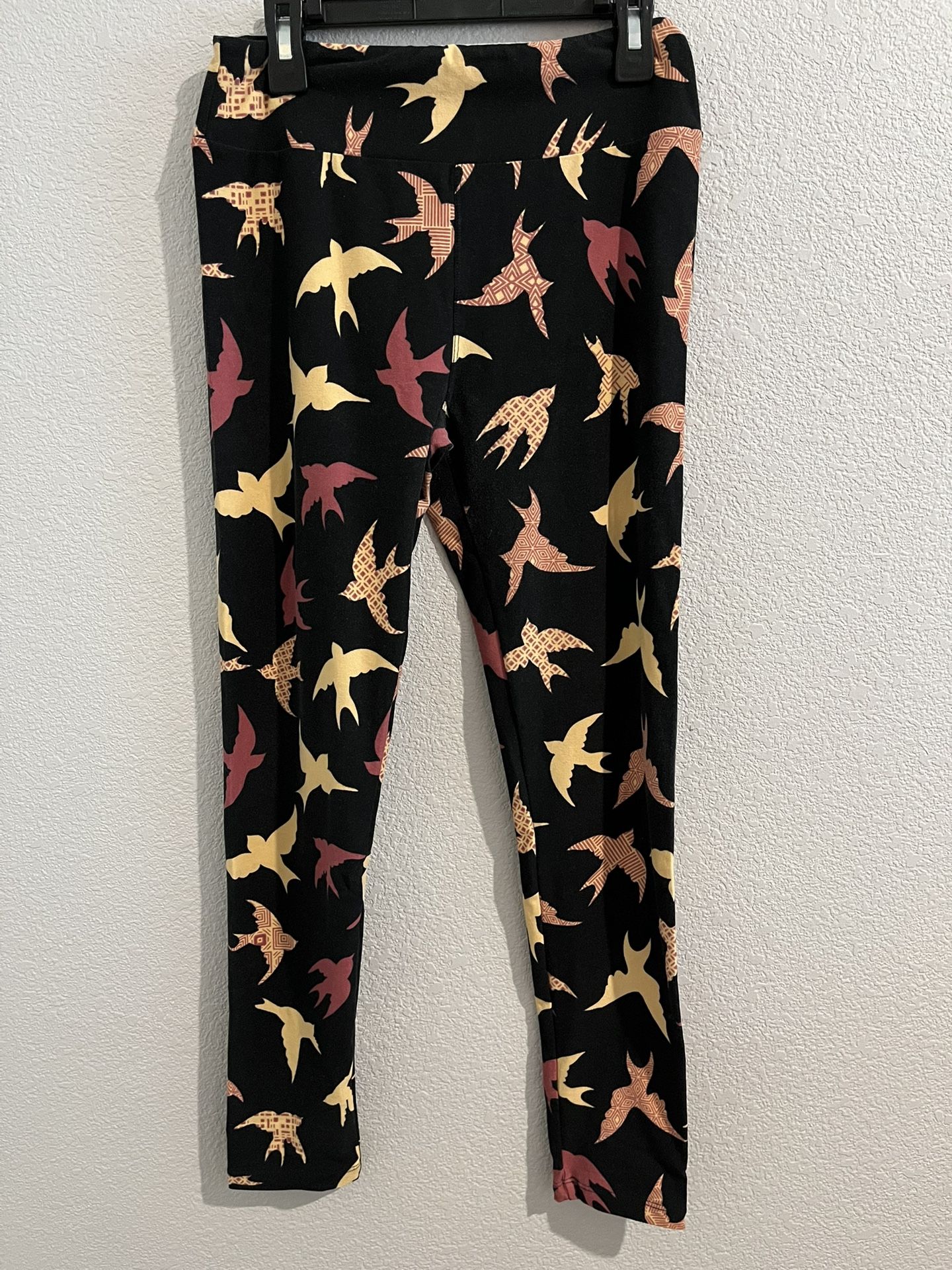 Lularoe bird leggings