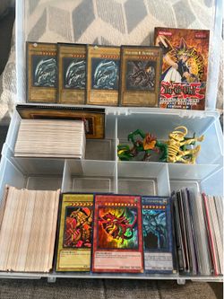 800+ Yugioh Card Collection