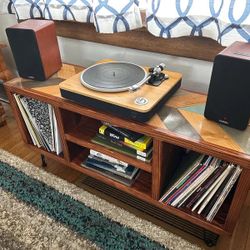 Ocean Beach Pallet Co furniture