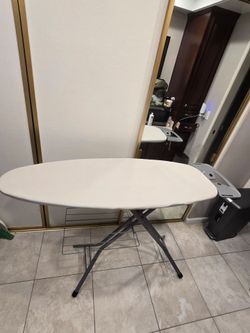 Ironing Board with Iron Rest