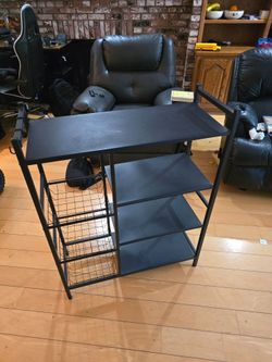 Kitchen Storage Rack / Baker’s Rack - $15