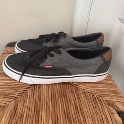 Levi's Men's Gray Canvas Athletic Sneakers with Brown Accents size 9