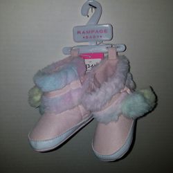 Baby Girl Boots Size 2 (3-6M)
