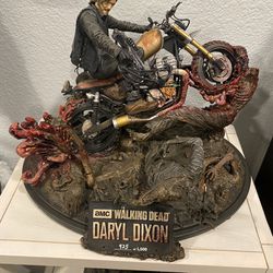 McFarlane Toys The Walking Dead Daryl Dixon Statue 