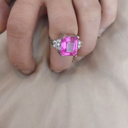 LG Emerald Cut Bright Pink Gemstone Ring With 5 Clear Accent Stones On Each Side , 4 Prongs 925 Silver Ring, Beautiful!