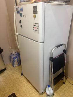 Refrigerator & Stove combo
