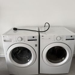 LG Stackable Washer And Dryer 