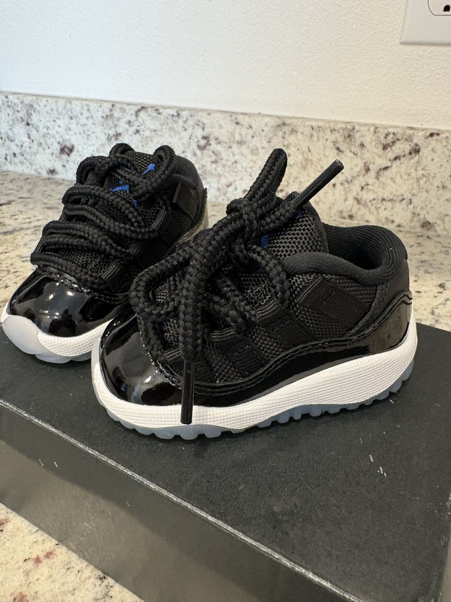 Jordan 11 Size 3c