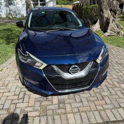 2017 Nissan Maxima