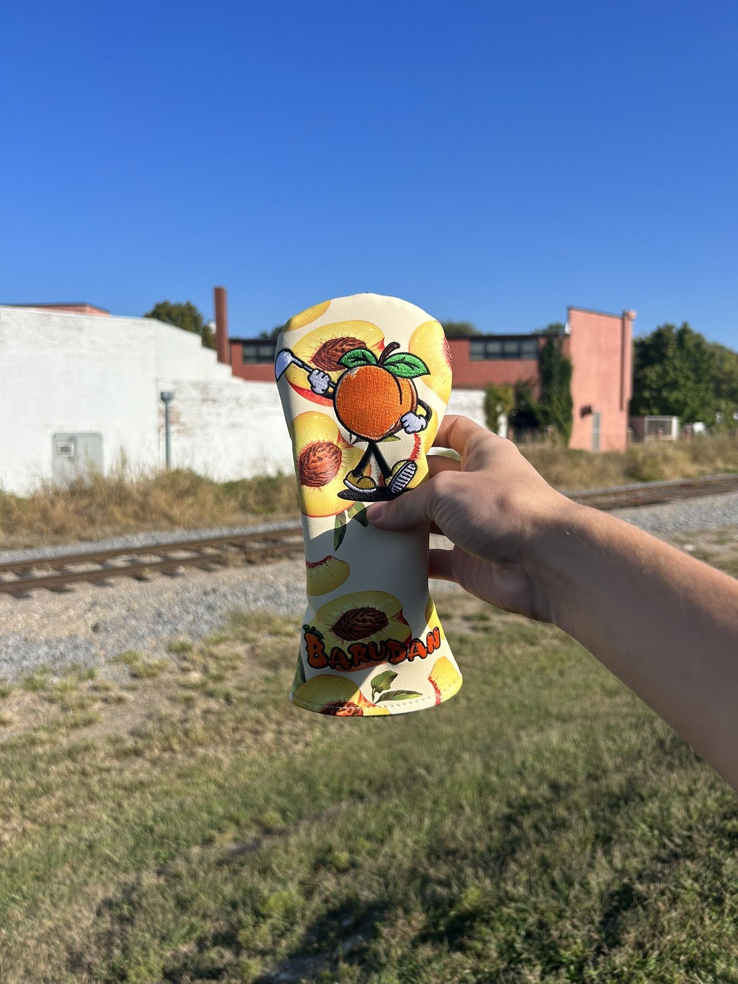 Peaches Golf Hybrid Headcover 