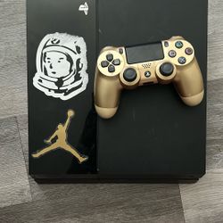 PS4 