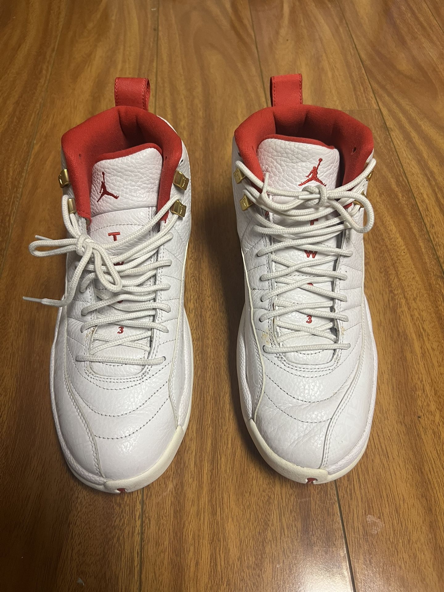 Jordan 12 FIBA Retros 9.5