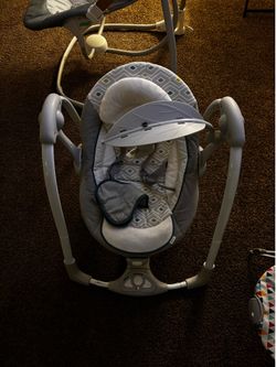 Baby swing for sale!