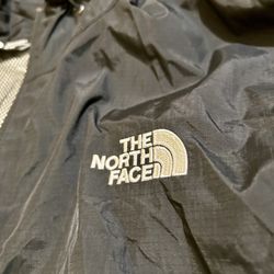 North Face Windbreaker Size XL