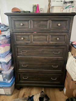 Moving***Living Spaces Solid Wood Bedroom Furniture