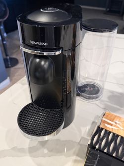 Nespresso VertuoPlus Coffee & Espresso Machine + Capsules + Carousel