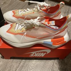 Nike Zoom Vista Lite SE White Team Orange/Women size 11/ CJ1649100