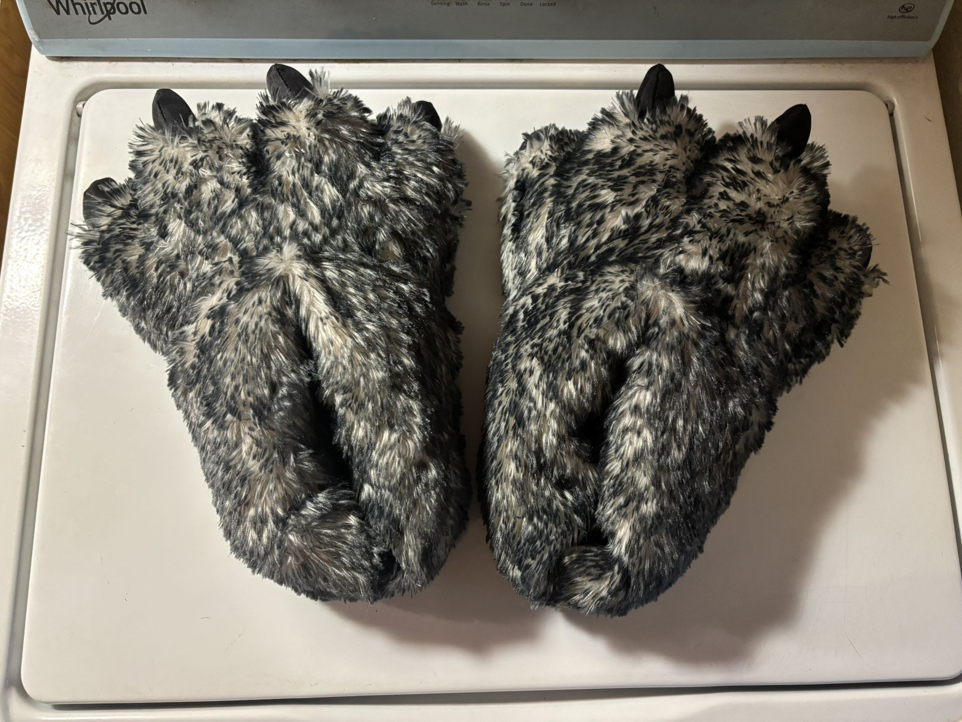 Monster Foot Claw Slippers