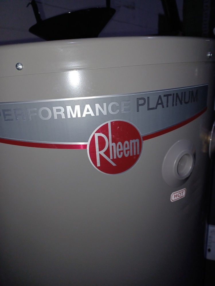 NEW water Heaters Rheem 