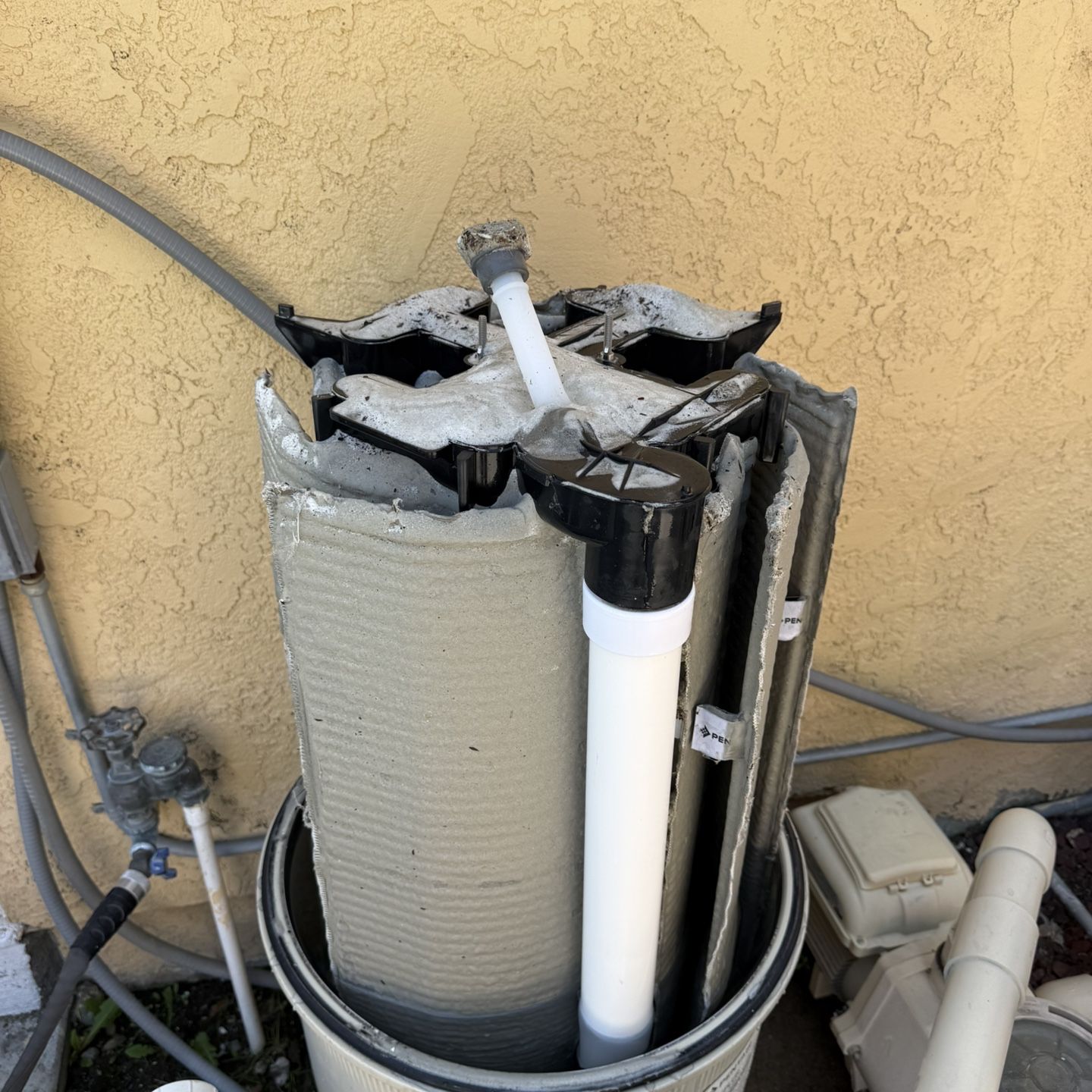 Pool Filter clean for Sale in Bell Gardens, CA - OfferUp