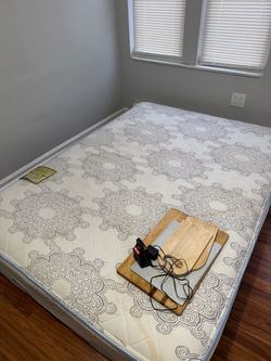 Free queens size mattress