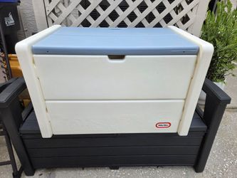 Little Tikes Classic Toy Chest White Base/Blue Lid GUC Vintage