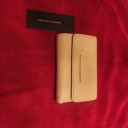 Brand New Tommy Hilfiger 