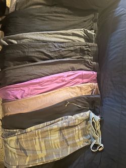 women’s clothes (Jeans,pants,dresses,hoodies,shirts etc great deal a lot of everything