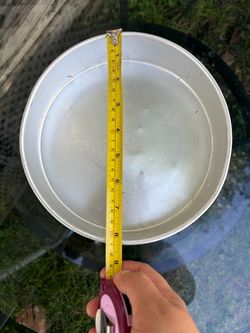 Round Aluminum Baking Pan vintage