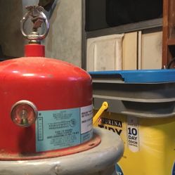 Pemall Fire Extinguisher Model HU-6–t Halon -1211