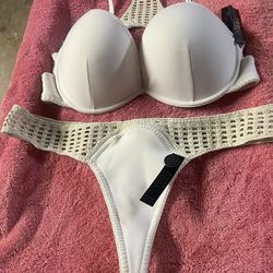 Victoria’s Secret bikini set 38D L