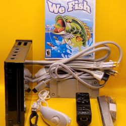 Nintendo Wii Black Console, Model#  RVL-001 (USA) Tested & Working [Bundle:1 Game]