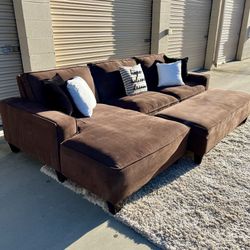 Brown Chaise Sectional W/ Storage Ottoman