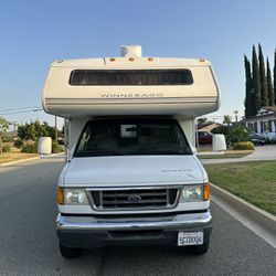 2003 Winnebago Minnie Winnie