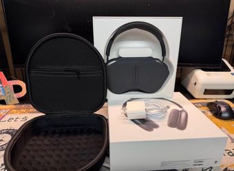 Apple (MGYH3AM/A) AirPods Pro Max Headphones - Space Gray - 100% authentic Apple product