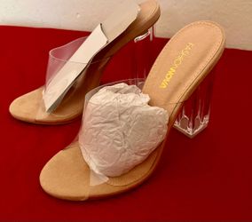 Fashion nova heels